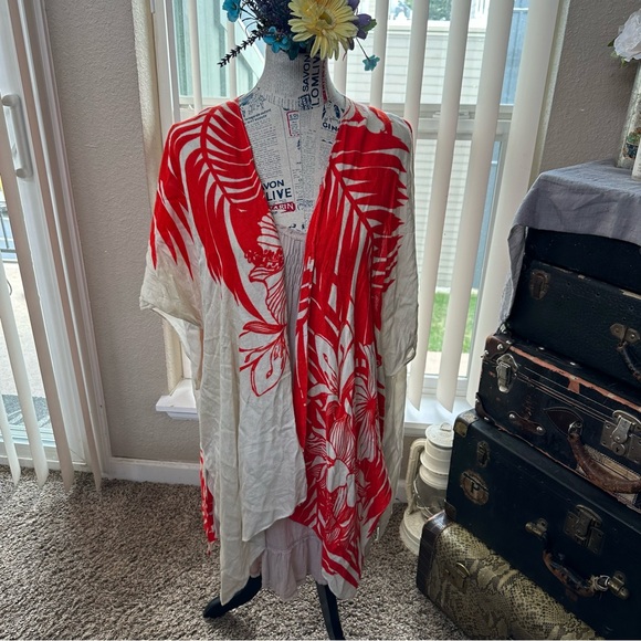 BEAUTIFUL Tropical Kimono!. One Size, Will Fit Plus Size Easy! Stunning! - Picture 2 of 6